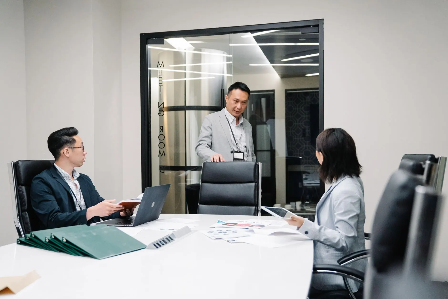 电子白板与录播系统协同:提升课堂教学互动性的技术路径